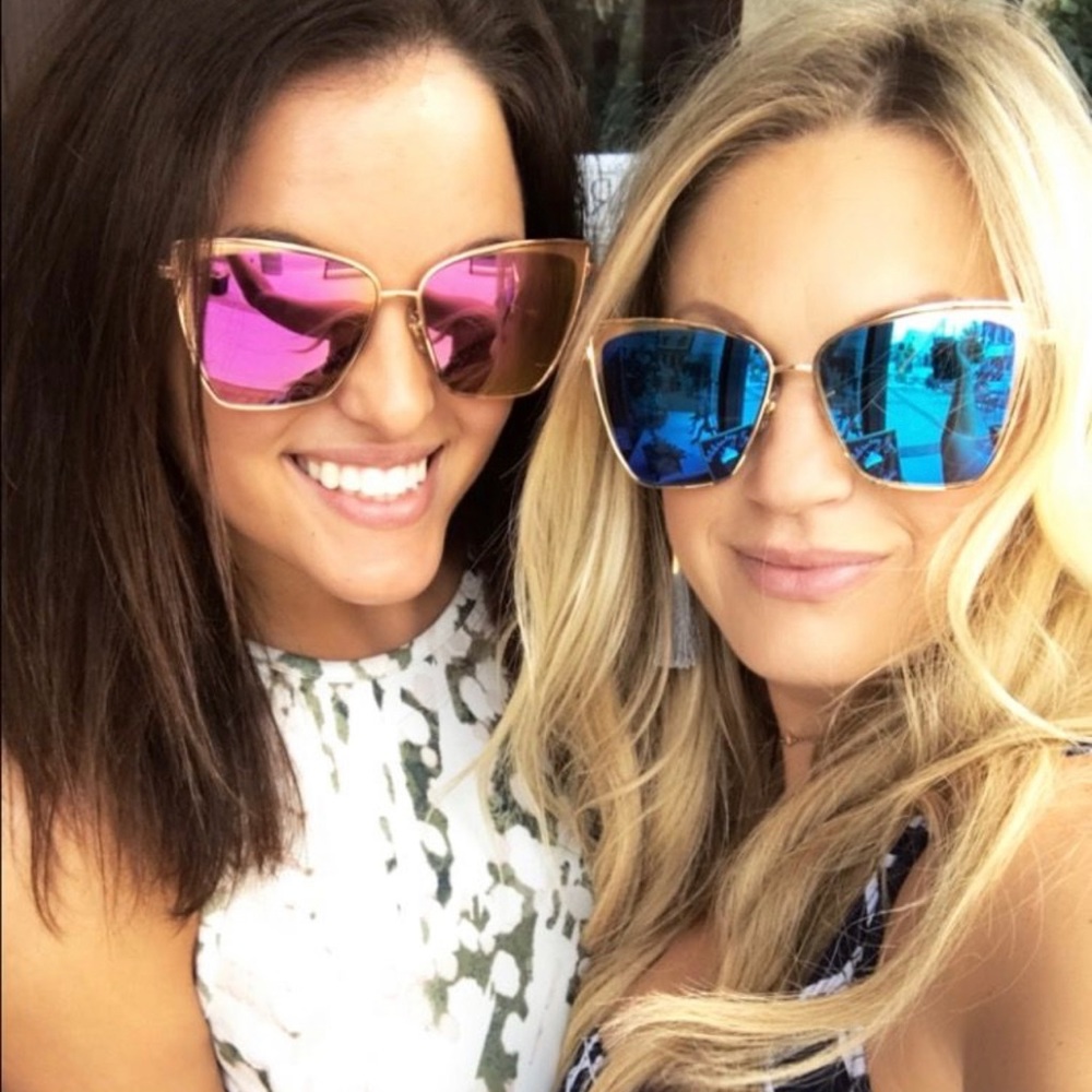 Diff Eyewear Becky Gold tone Blue mirrored sunglasses